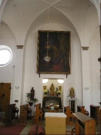 Interiér bechyňského kostela na náměstí