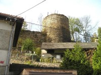 Dochovaná hradní věž