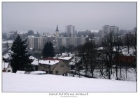 Nové Město na Moravě: zimní pohled na Nové Město od Třech křížů