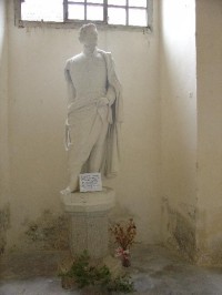 Nepomuk - Zelená Hora: socha Jeronýma Colloredo Mansfeld v zámeckém kostele