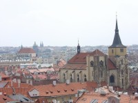 Staré Město: pohled z atronomické věže Klementina na kostel sv. Jiljí