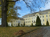 Zámek a zámecký park v Lysé nad Labem