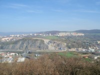 Ústí nad Labem - Ústecká vyhlídka na Malém Sedle - Obec Nová Ves - hrad Střekov - "nebeské schody" - Větruše