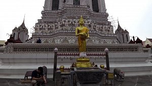 Bangkok, po řece k chrámu Wat Arun