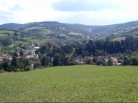 Obec Zděchov: Pohled na obec z Tanečnice