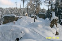 Pořešín pod sněhem: Foto je pořízené v lednu 2006, kdy v této lokaliťe napadlo i dle pamětňíků abnormální množství sněhu. Určitě stojí za výlet!!!