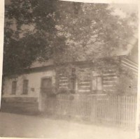 Škola v obci Rovné rok 1930