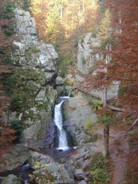 rešovské vodopády: jen 500m od fialova mlyna