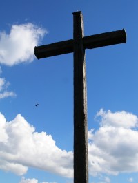 Kříž na Rolandově kameni