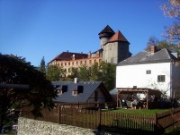 Sovinec-hrad od západu.jpg