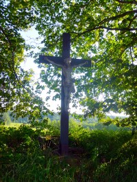 Kříž nad Křivým Dvorem