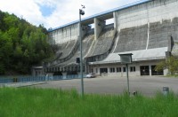 Hráz údolní nádrže Mohelno