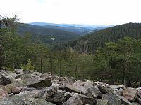 výhled do údolí Losenice