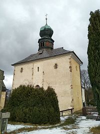 vstupní část kostela - spojené věže