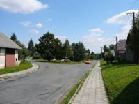 Jívová: Odbočka silnice doleva na Domašov nad Bystřicí
