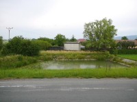 Hnojice: Vodní nádrž naproti bývalého mlýna