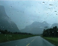 Okolí Andalsnes - za deště je krajina velmi smutná