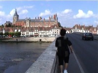 Gien - přes Loiru k zámku
