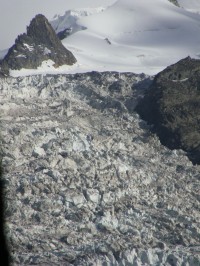 Chamonix - počátek splazu ledovce z Mont Blancu