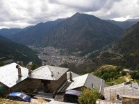 Andorra la Vella - v údolí mezi horami