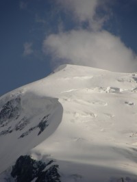 Mont Blanc z kempu v Chamonix,Francie