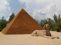 Pyramida a Sfinga v Gíze