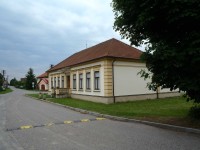 Stará škola - nový obecní úřad v Očelicích - 16.6.2012