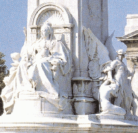 Londýn pomník královny Viktorie 