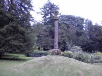 Scone Palace kříž na pahorku