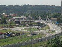 Bohumín pohled z věže na most přes železnici, spojující Nový Bohumín a Bohumín-Skřečoň