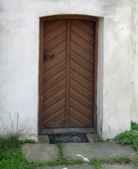 vstupní dveře