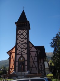 Starý Smokovec kostel Neposkvrněného početí Panny Marie, čelní pohled  