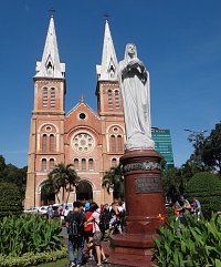 Saigon - Katedrála Notre Dame