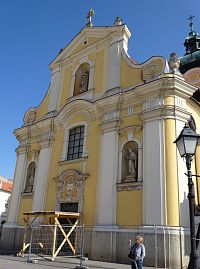 Maďarsko - Györ, karmelitánský kostel