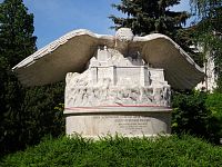 Maďarsko - Veszprém, pomník Árpáda Brusznyaie