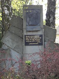 Střítež - pomník Josefa Mánesa