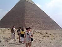 Chefrenova pyramida