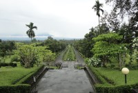 Borobudur, pohled na sopku Merapi