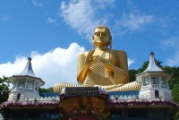 Dambulla Buddha na Zlatém chrámu