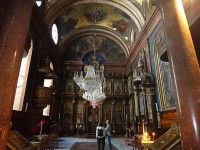 Vídeň oltář s ikonami v kostele Nejsvětější Trojice 