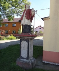 Věřňovice socha svatého u kaple