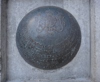 detail pomníku