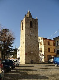Rotella - bývalá zvonice kostela Santa Maria