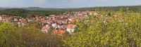 Výhled přes Soběšice na Babí lom a další kopce severozápadně od Brna