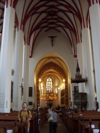 Thomaskirche, interiér, pohled k oltáři