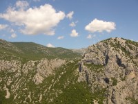N.P. Paklenica, rozkládající se na ploše 94 km2, v jižní části pohoří Velebit...