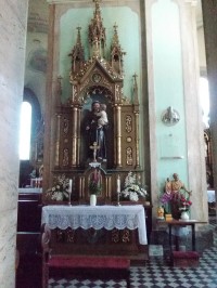 bočný oltár
