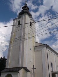 veža kostola staršia ako kostol