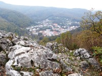 pohľad z Bielej skaly na Trenčianské Teplice