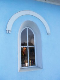 okno kaplnky